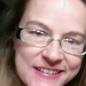 Meet your Posher, Kara